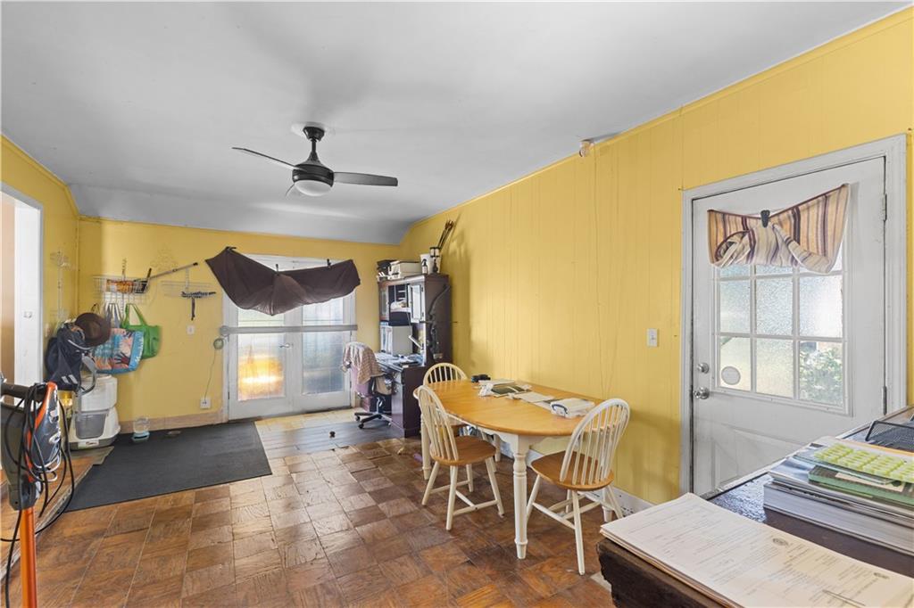 9125 Cherry Street Property Photo 6