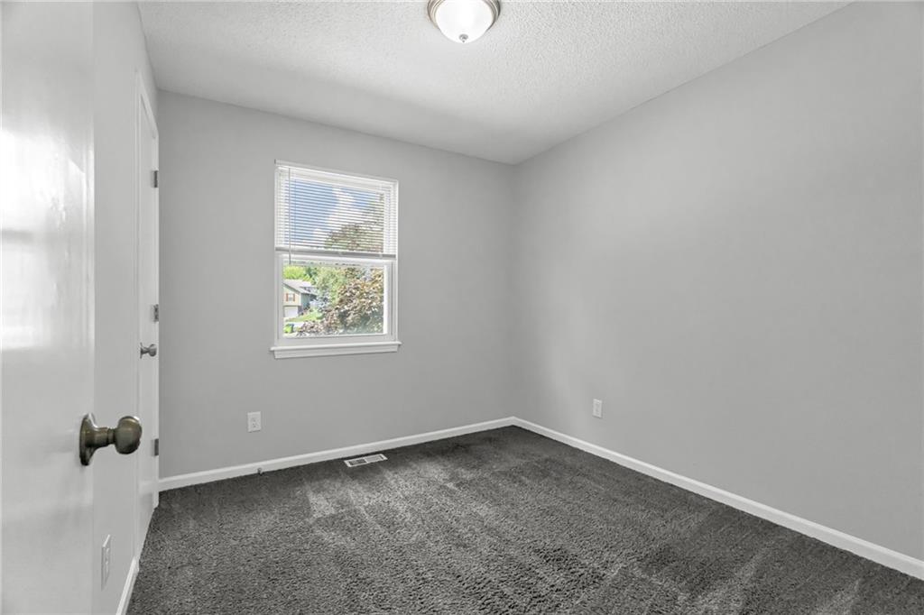 405 Se Onyx Circle Property Photo 15