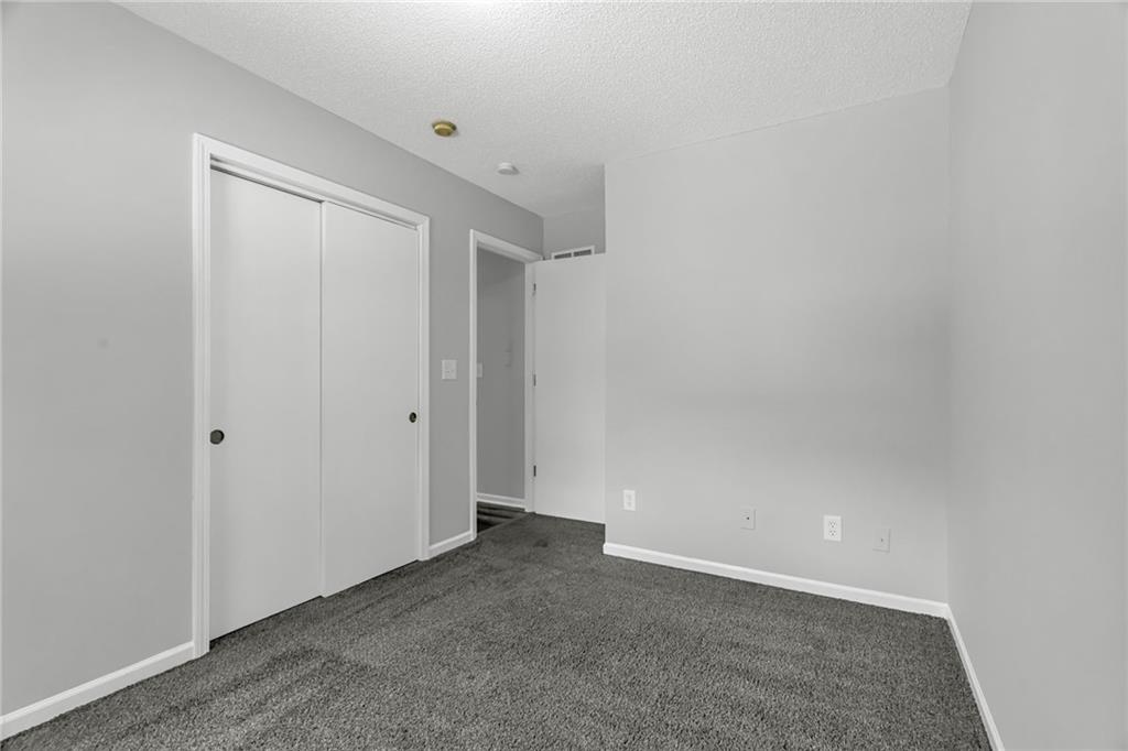 405 Se Onyx Circle Property Photo 18