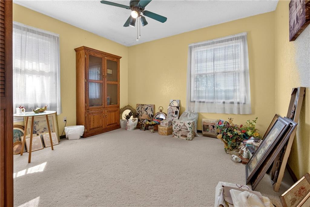 263 E 610th Avenue Property Photo 11