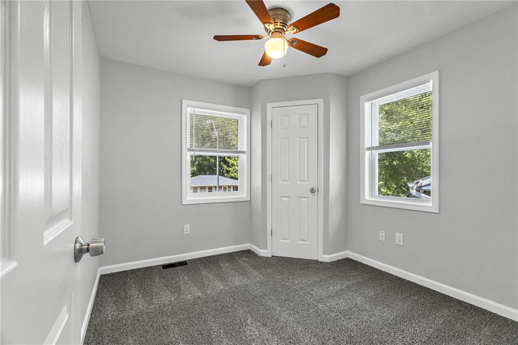 4807 N Wallace Avenue Property Photo 14