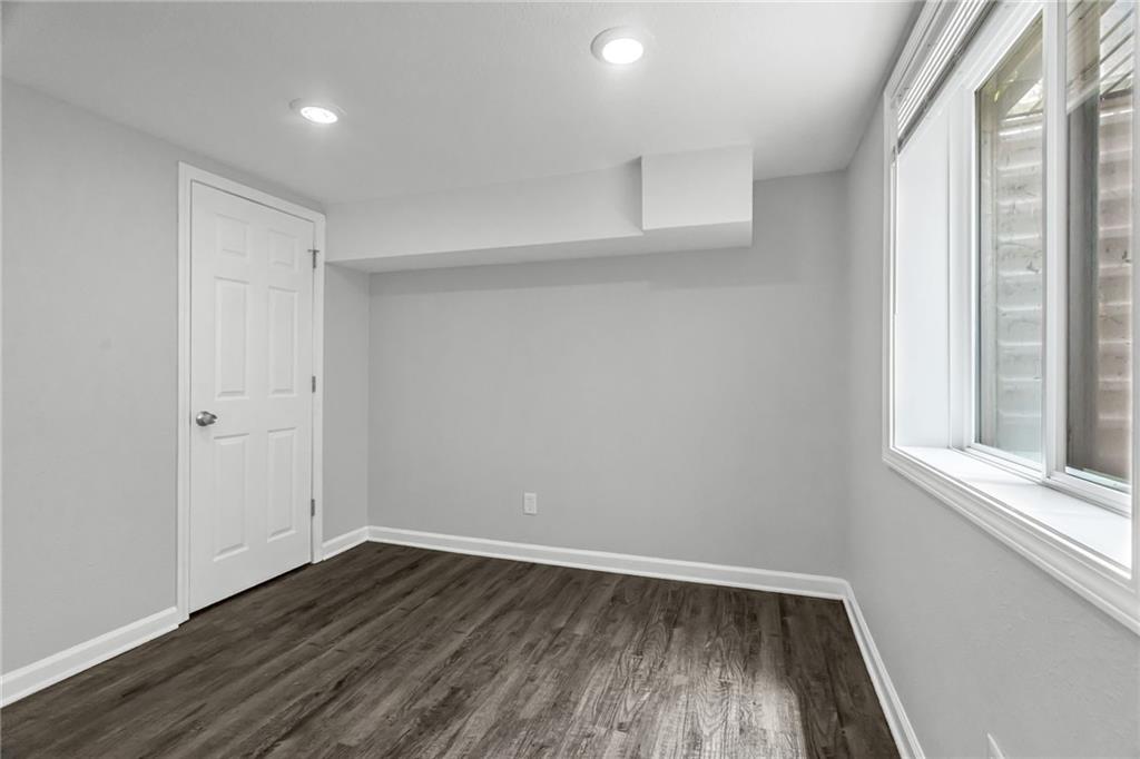 4807 N Wallace Avenue Property Photo 22
