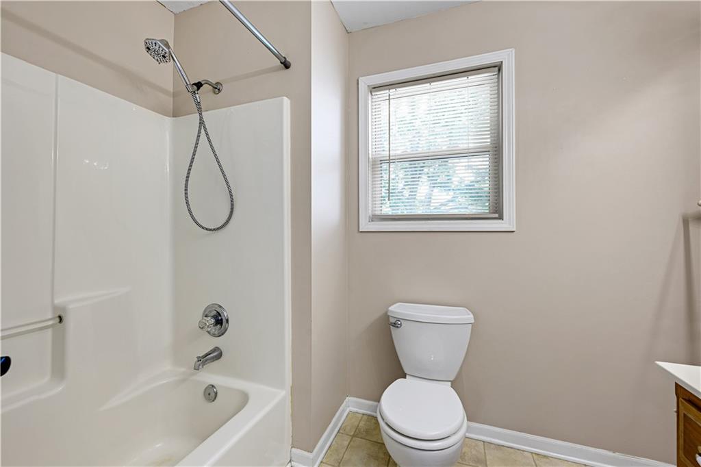 312 Walnut Street Property Photo 25