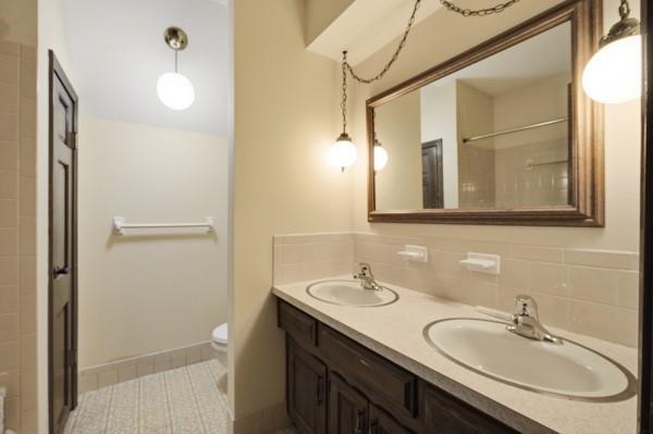 5423 Phelps Road Property Photo 32