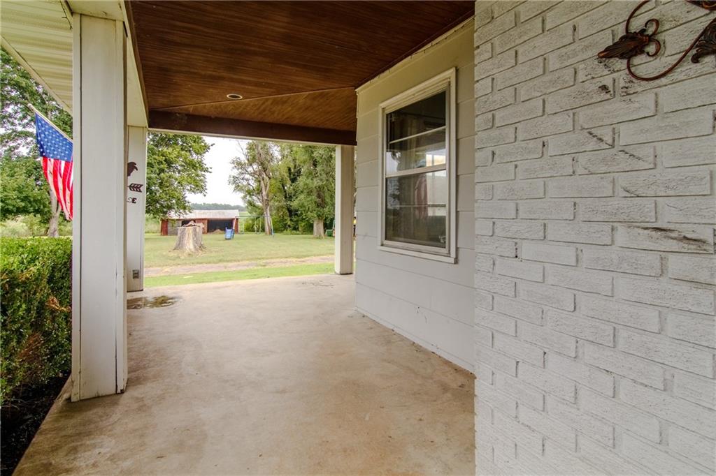 8132 N Highway 13 Highway Property Photo 6