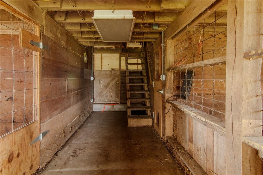8132 N Highway 13 Highway Property Photo 33