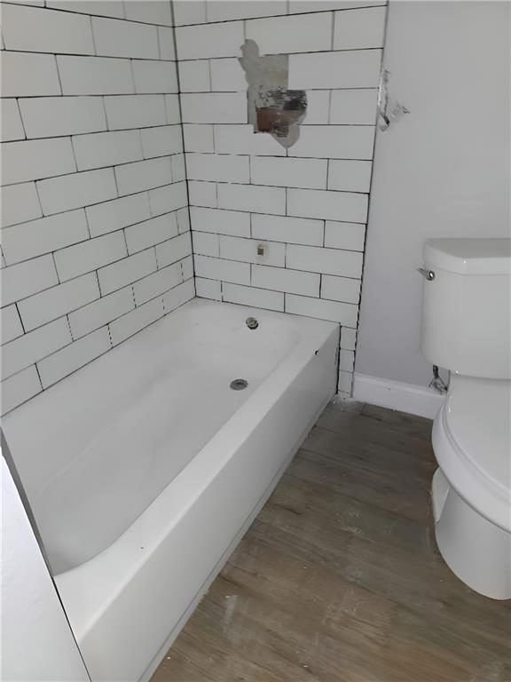 5802 Thompson Avenue Property Photo 8