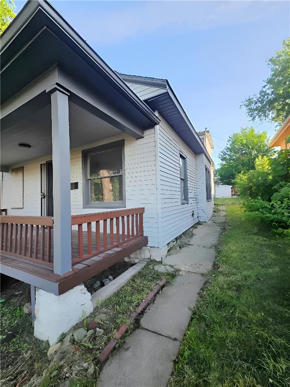 5802 Thompson Avenue Property Photo 23