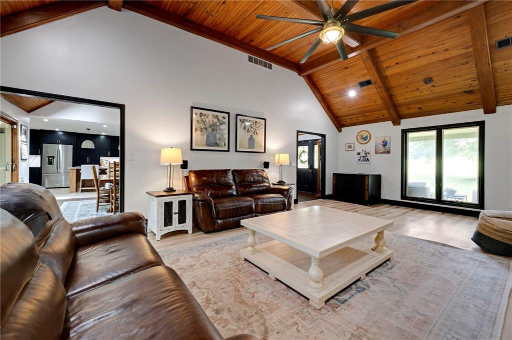 13112 Smart Road Property Photo 9