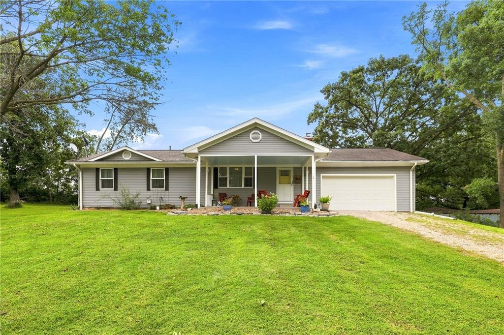 422 Ne 500 Road Property Photo 3