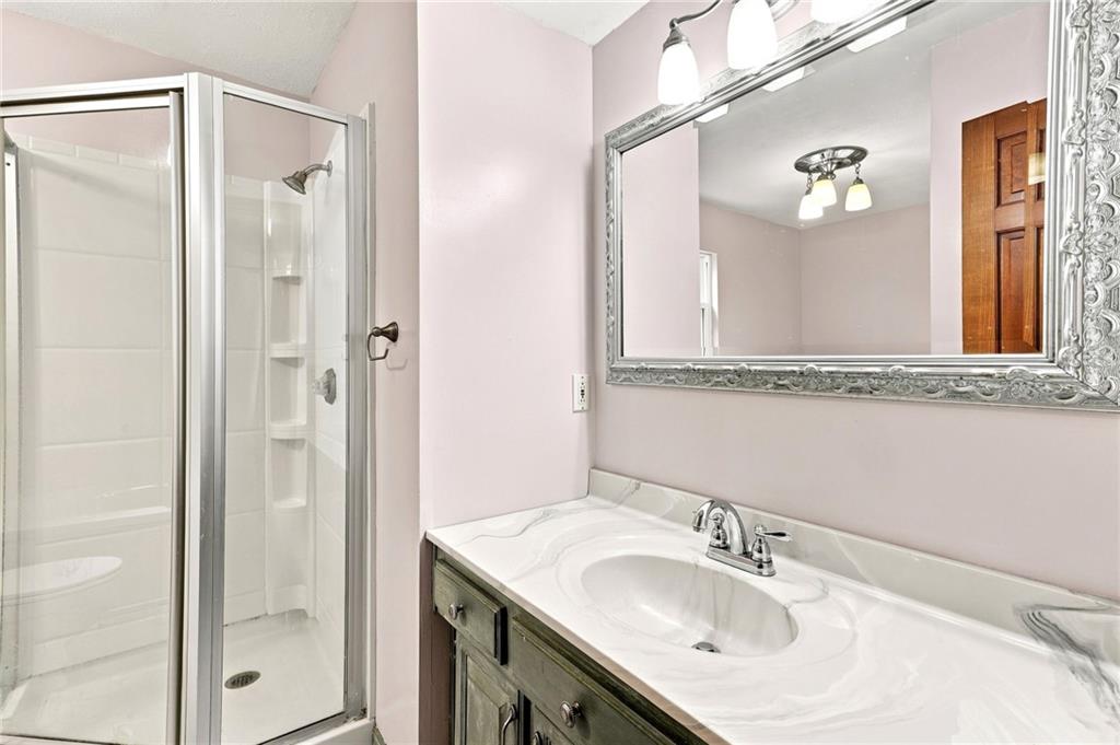 422 Ne 500 Road Property Photo 30