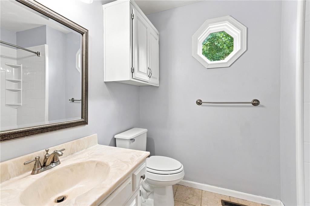 422 Ne 500 Road Property Photo 34