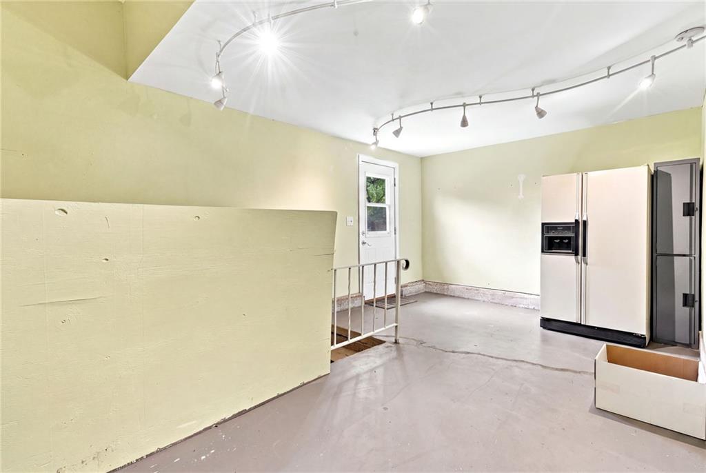 422 Ne 500 Road Property Photo 36