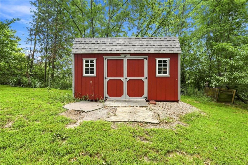 422 Ne 500 Road Property Photo 49