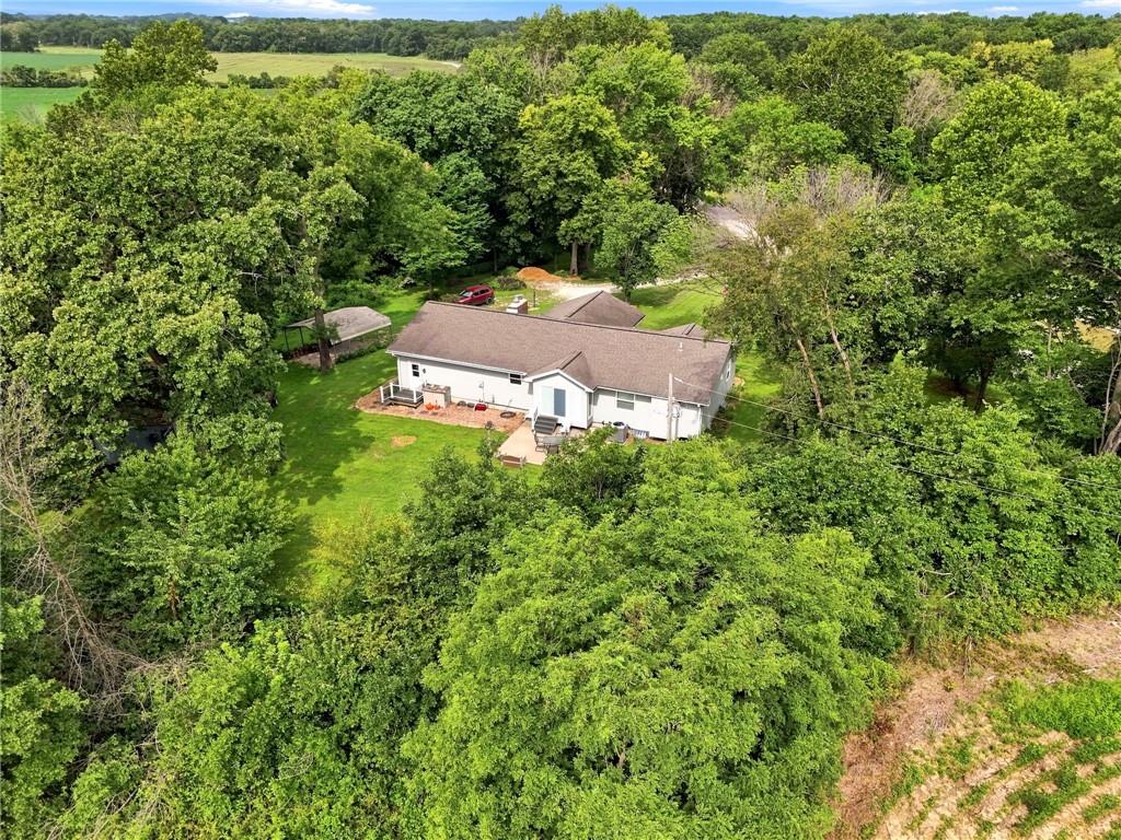 422 Ne 500 Road Property Photo 57