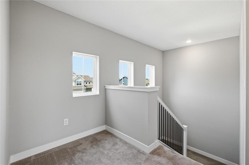 2113 Sw Rutherford Drive Property Photo 5