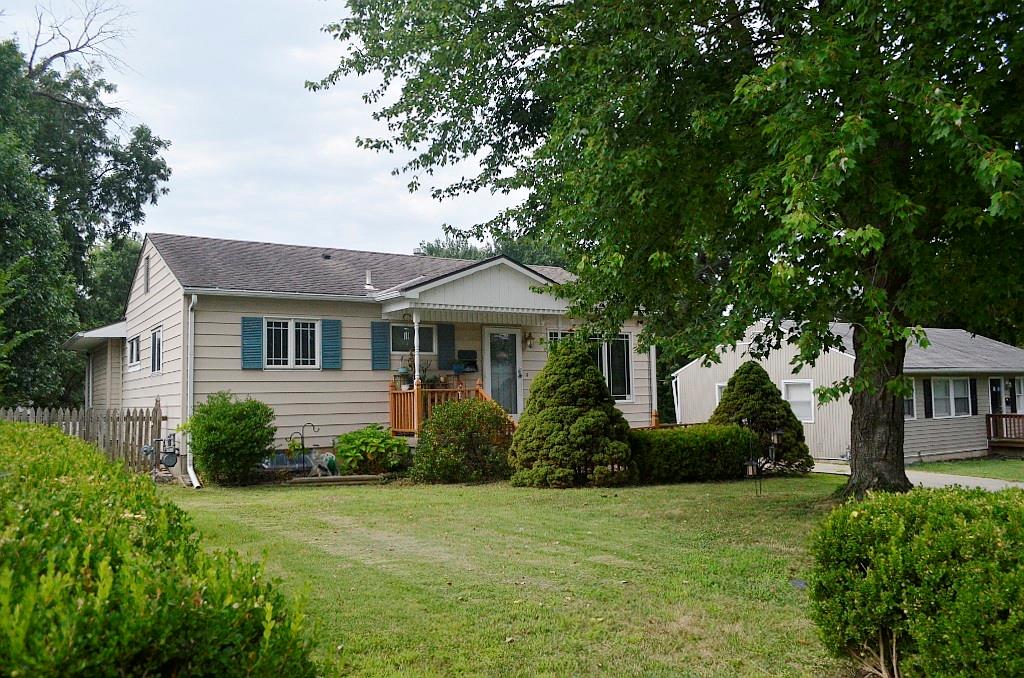 3609 Ne 54th Street Property Photo 3