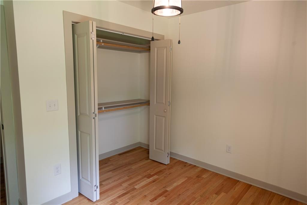1334 S Pope Avenue Property Photo 45