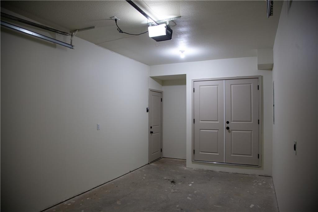 1334 S Pope Avenue Property Photo 60