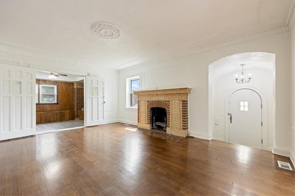 7343 Forest Avenue Property Photo 4