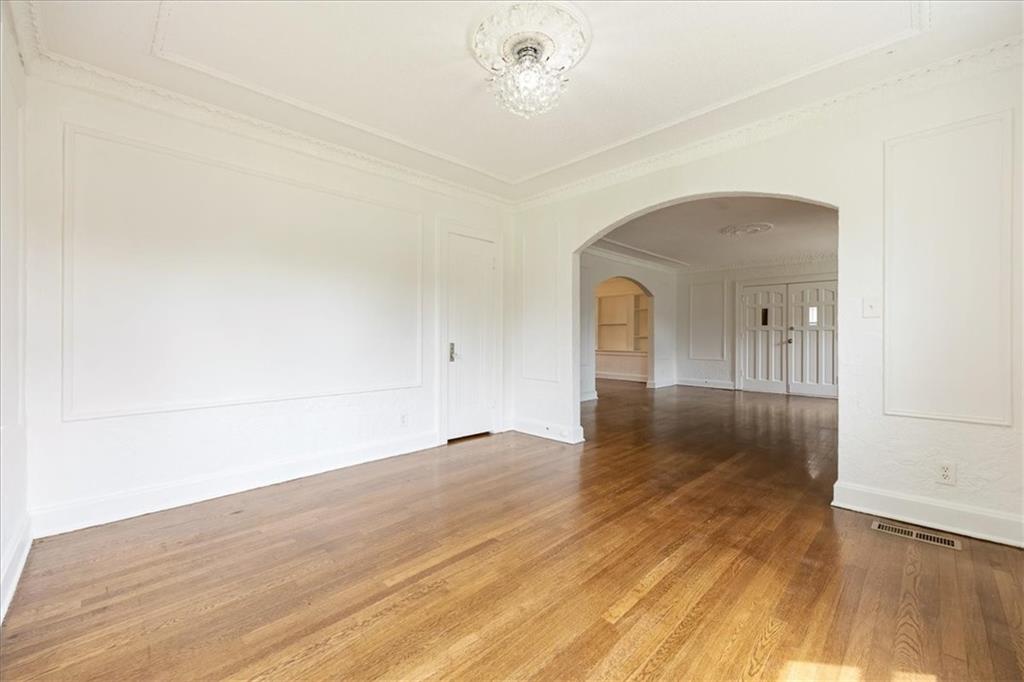 7343 Forest Avenue Property Photo 8