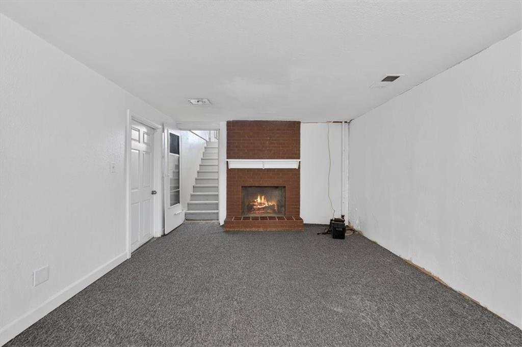 7726 Everett Avenue Property Photo 47