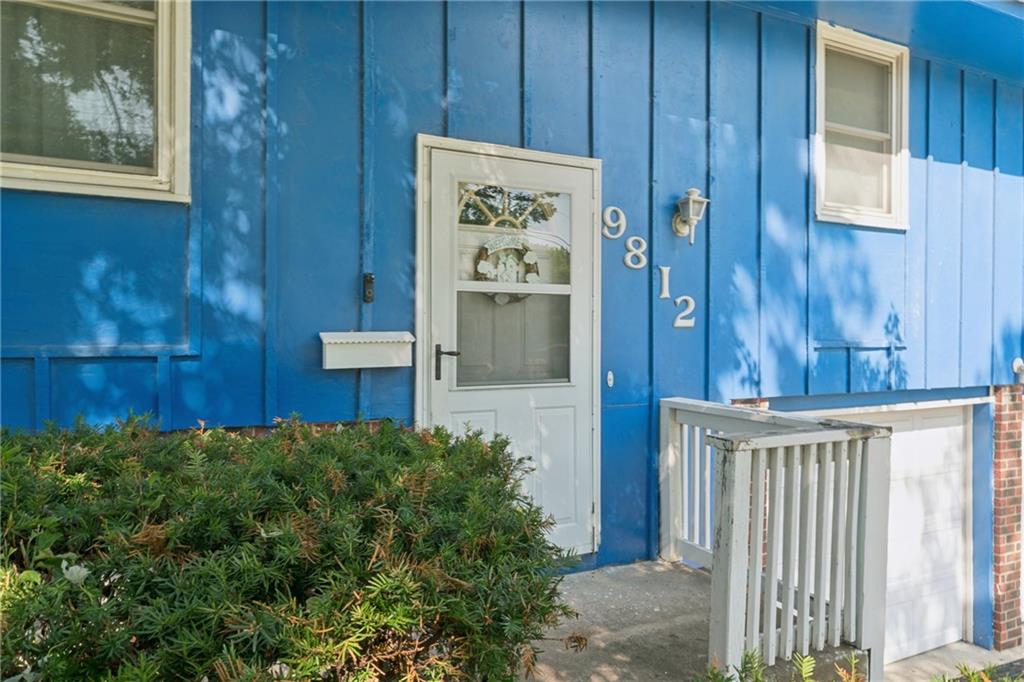 9812 Hillcrest Road Property Photo 35