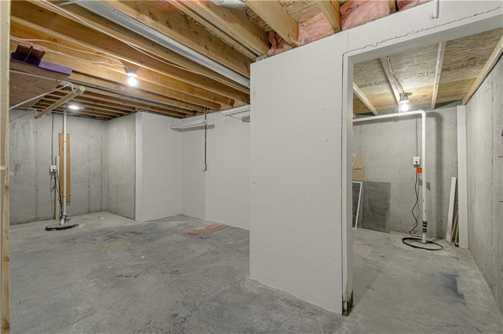 901 Chisam Road Property Photo 37