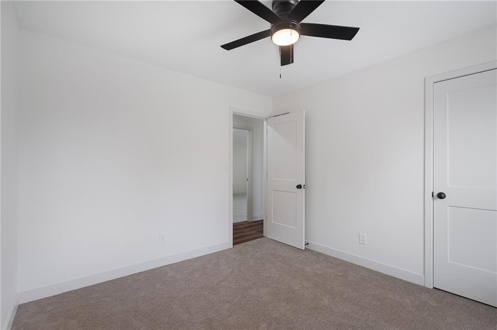 1005 Se Bridgehampton Way Property Photo 17
