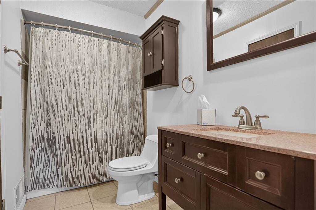 11931 Manchester Avenue Property Photo 23