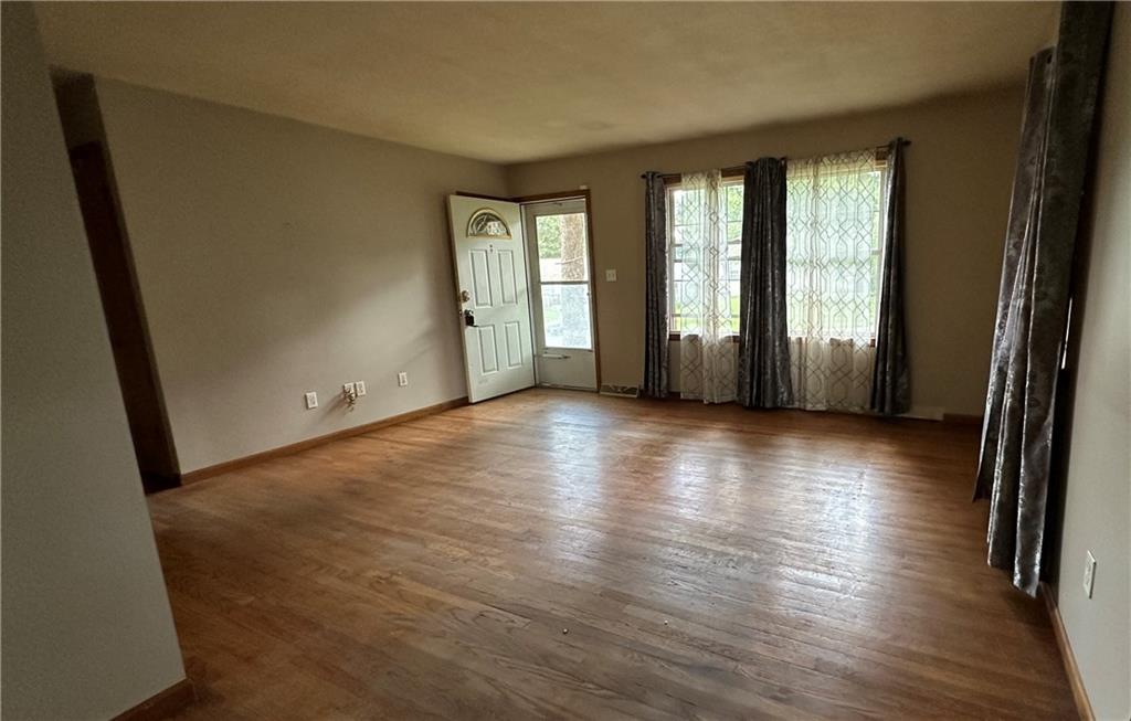 8404 Booth Avenue Property Photo 4