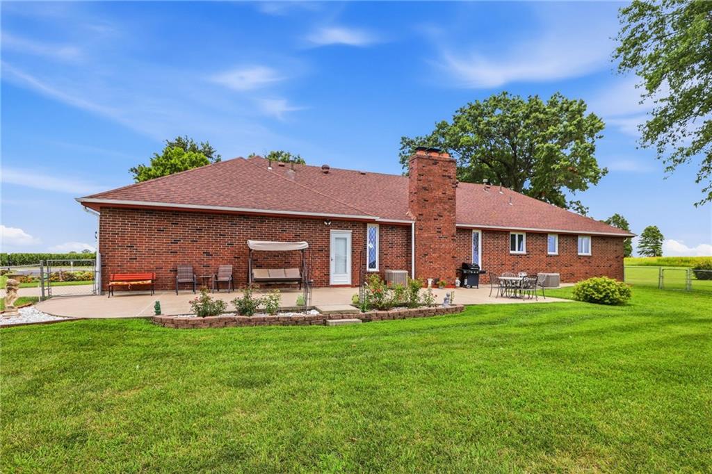 34301 E State Route 2 Highway Property Photo 20