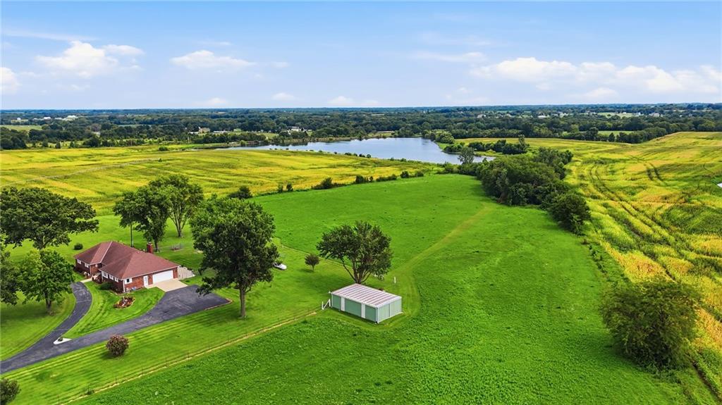 34301 E State Route 2 Highway Property Photo 33