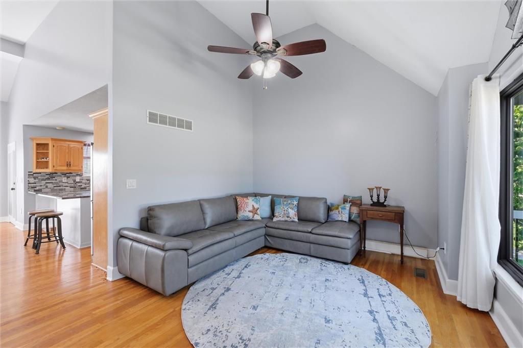 27520 Normandy Road Property Photo 6