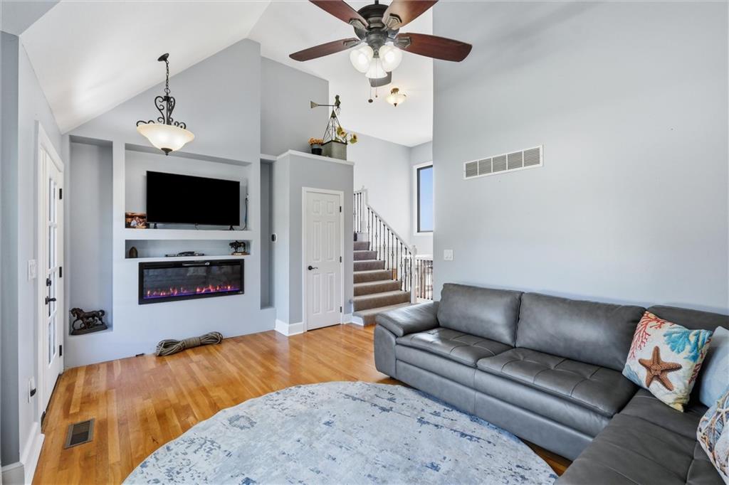 27520 Normandy Road Property Photo 8