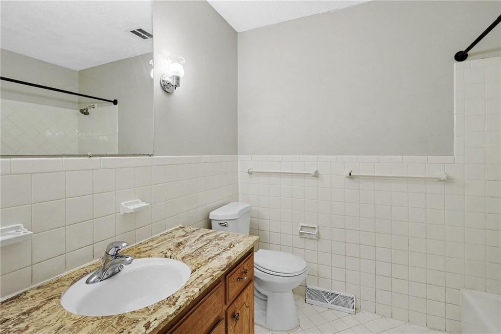 5609 Manning Avenue Property Photo 20