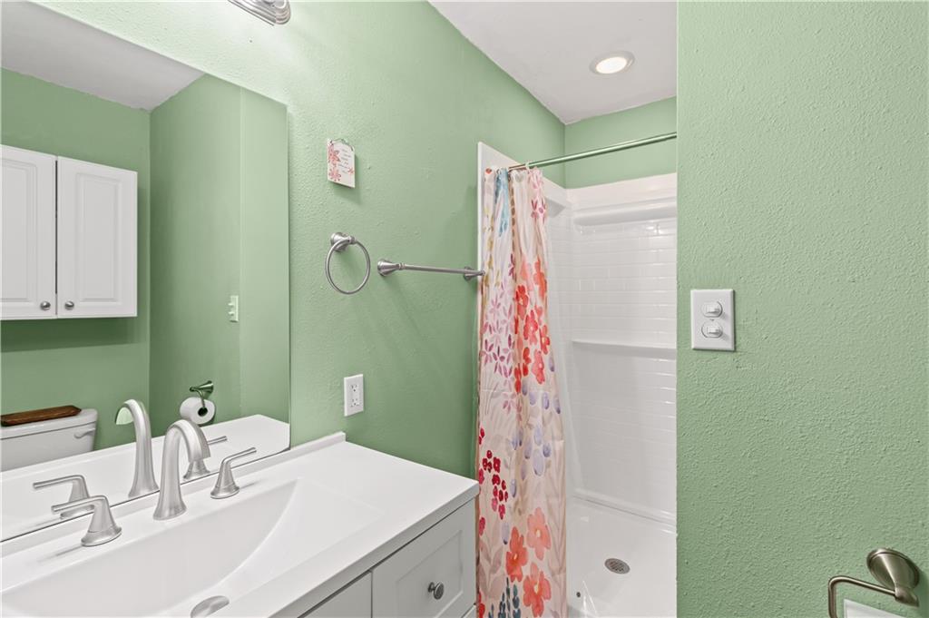 6104 N Euclid Avenue Property Photo 17