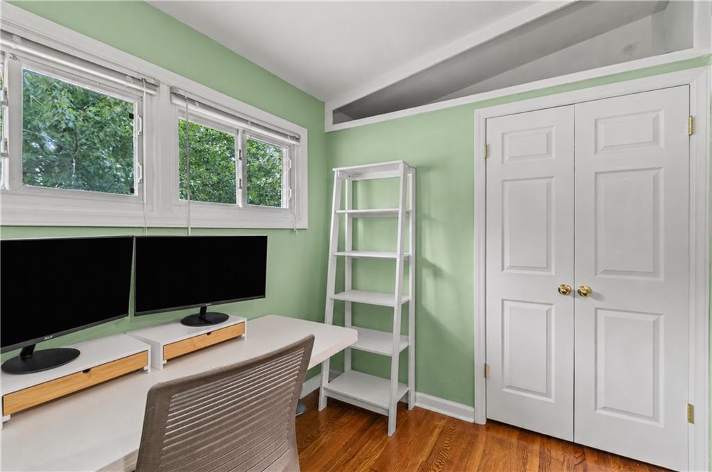 6104 N Euclid Avenue Property Photo 19