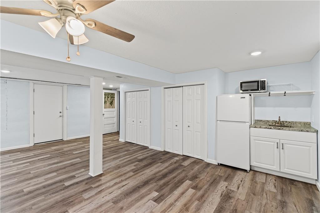 6104 N Euclid Avenue Property Photo 25