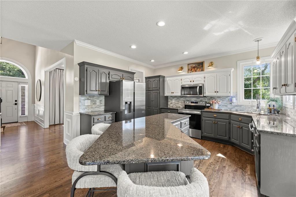 14549 W 152nd Place Property Photo 11