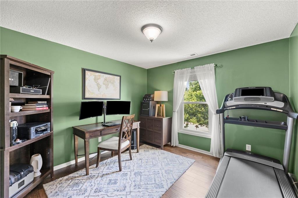 14549 W 152nd Place Property Photo 18