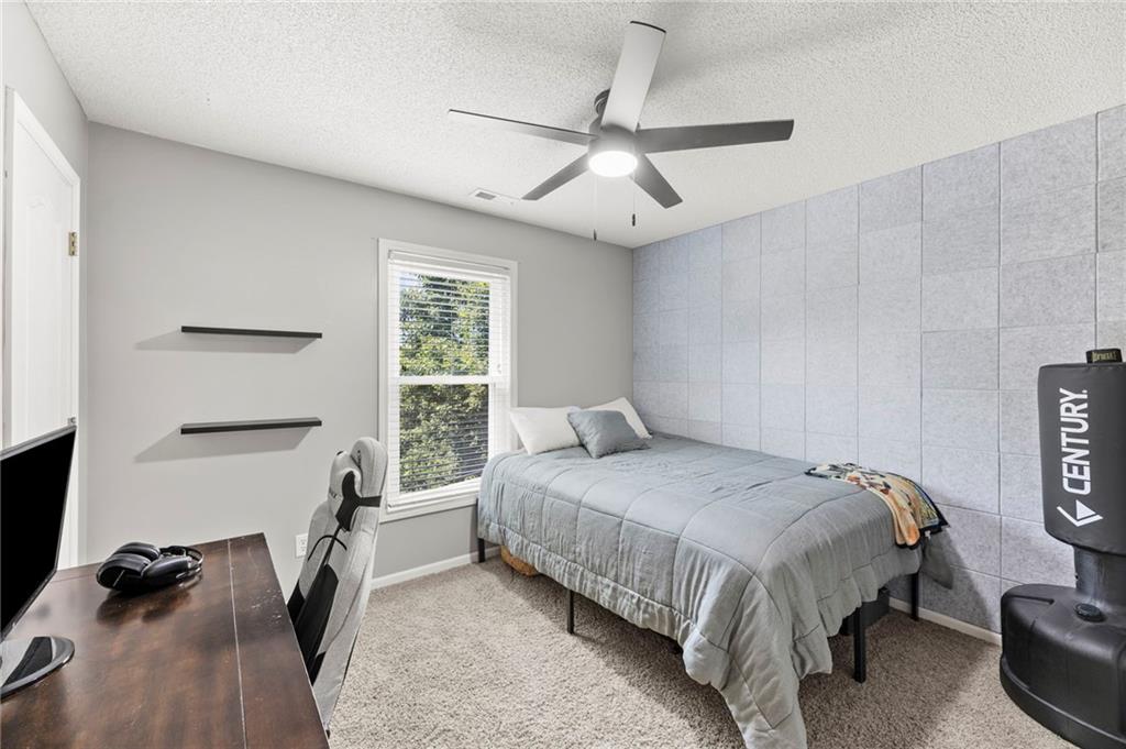 14549 W 152nd Place Property Photo 19