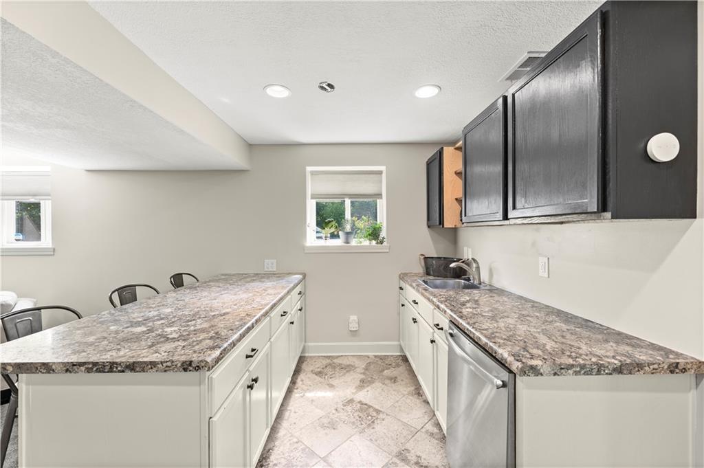 14549 W 152nd Place Property Photo 34