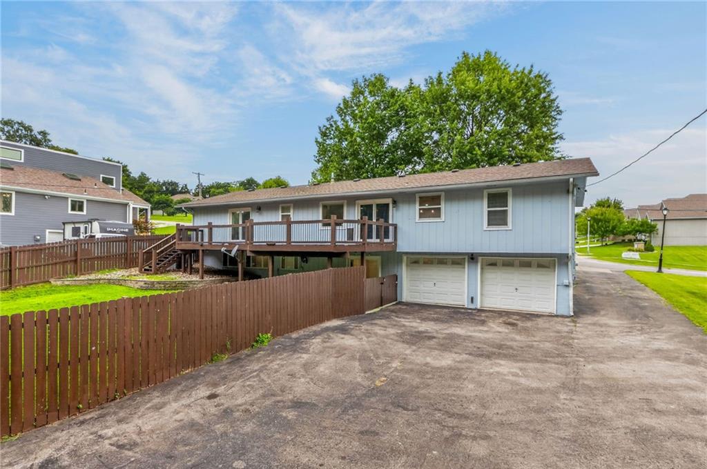 9921 W 67th Street Property Photo 3