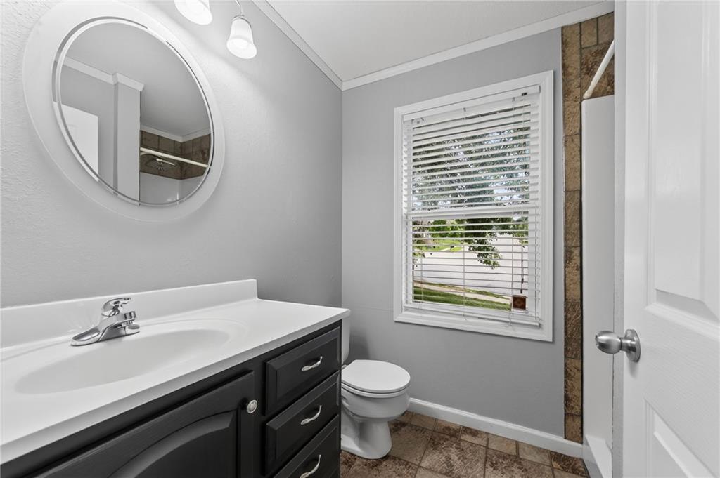 9921 W 67th Street Property Photo 23