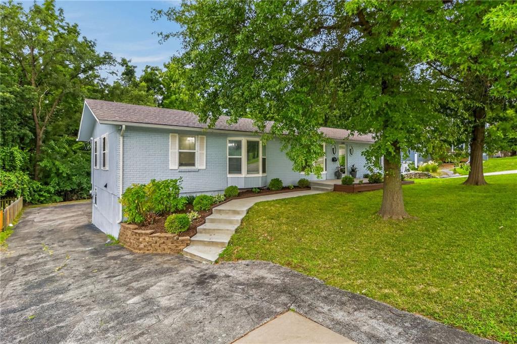 9921 W 67th Street Property Photo 42