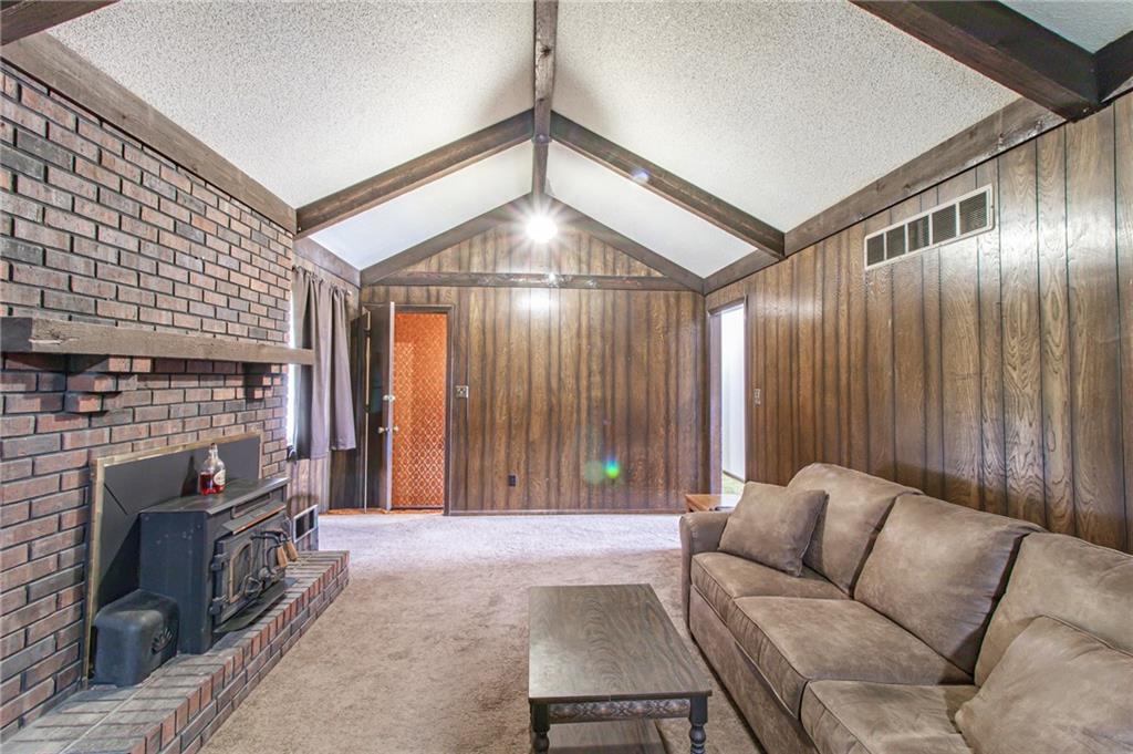 3026 S Kendall Drive Property Photo 6