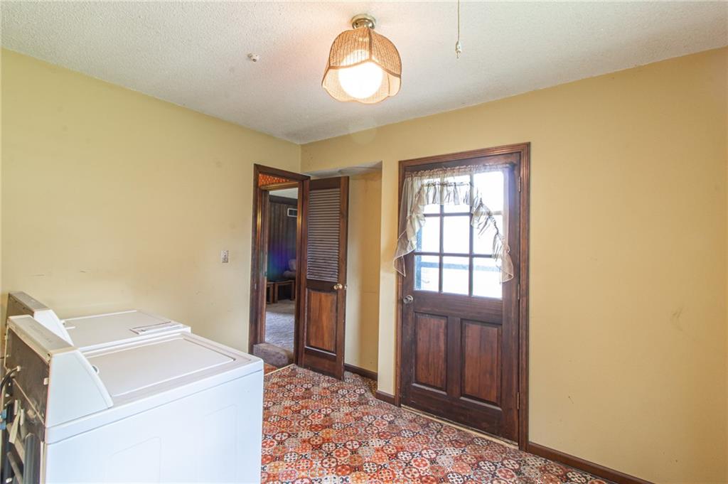 3026 S Kendall Drive Property Photo 26