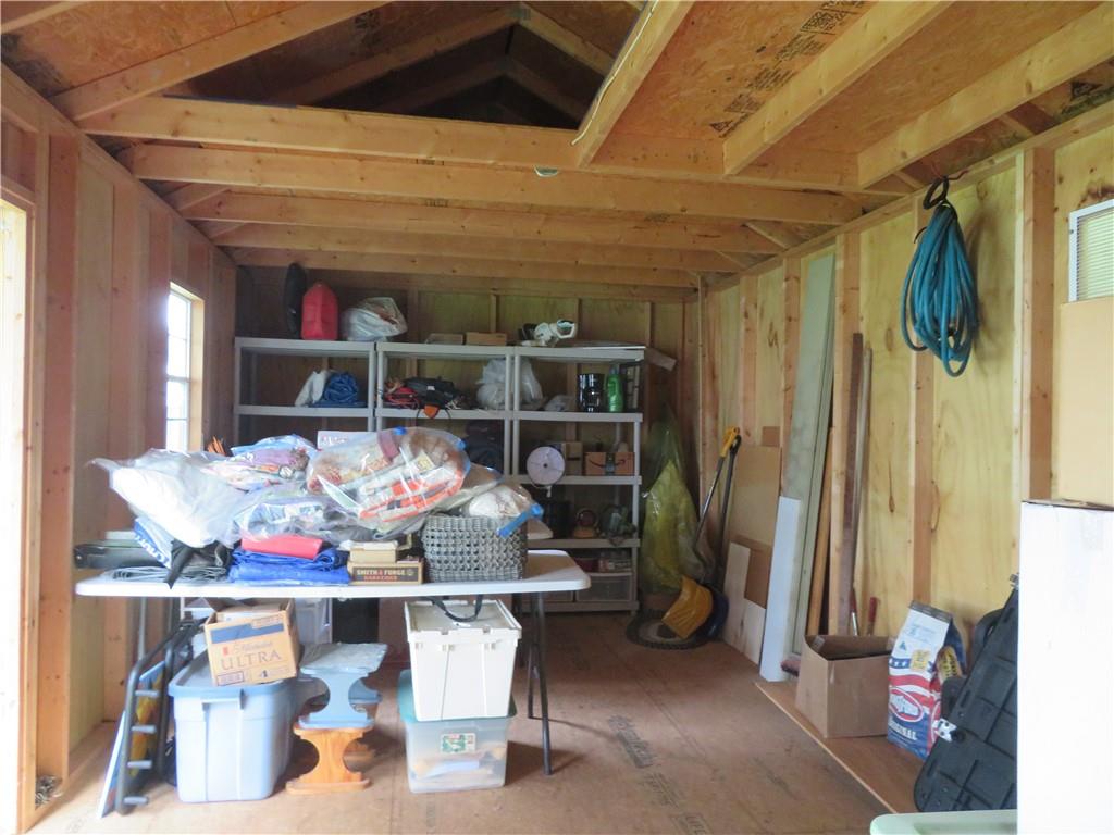 12 Holly Lane Property Photo 43