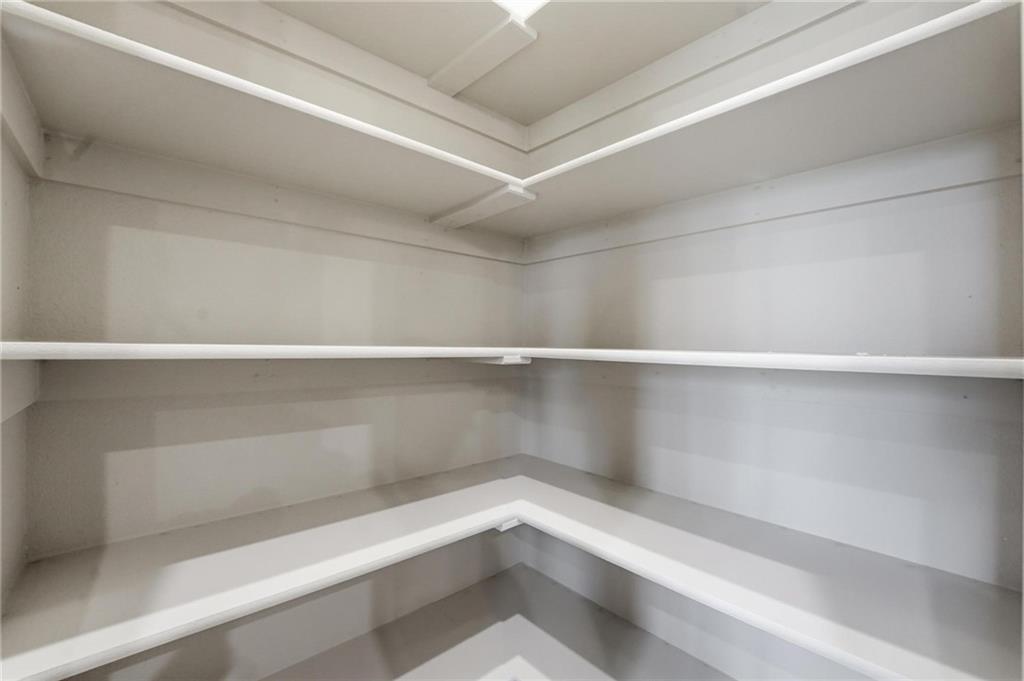 20653 Skyview Lane Property Photo 4